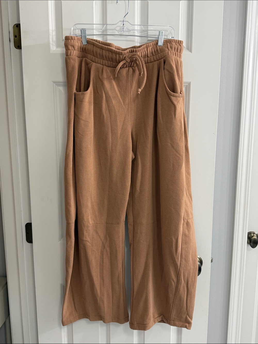 Urban Outfitters / Out From Under Brown Wide-Leg Drawstring Joggers NWOT